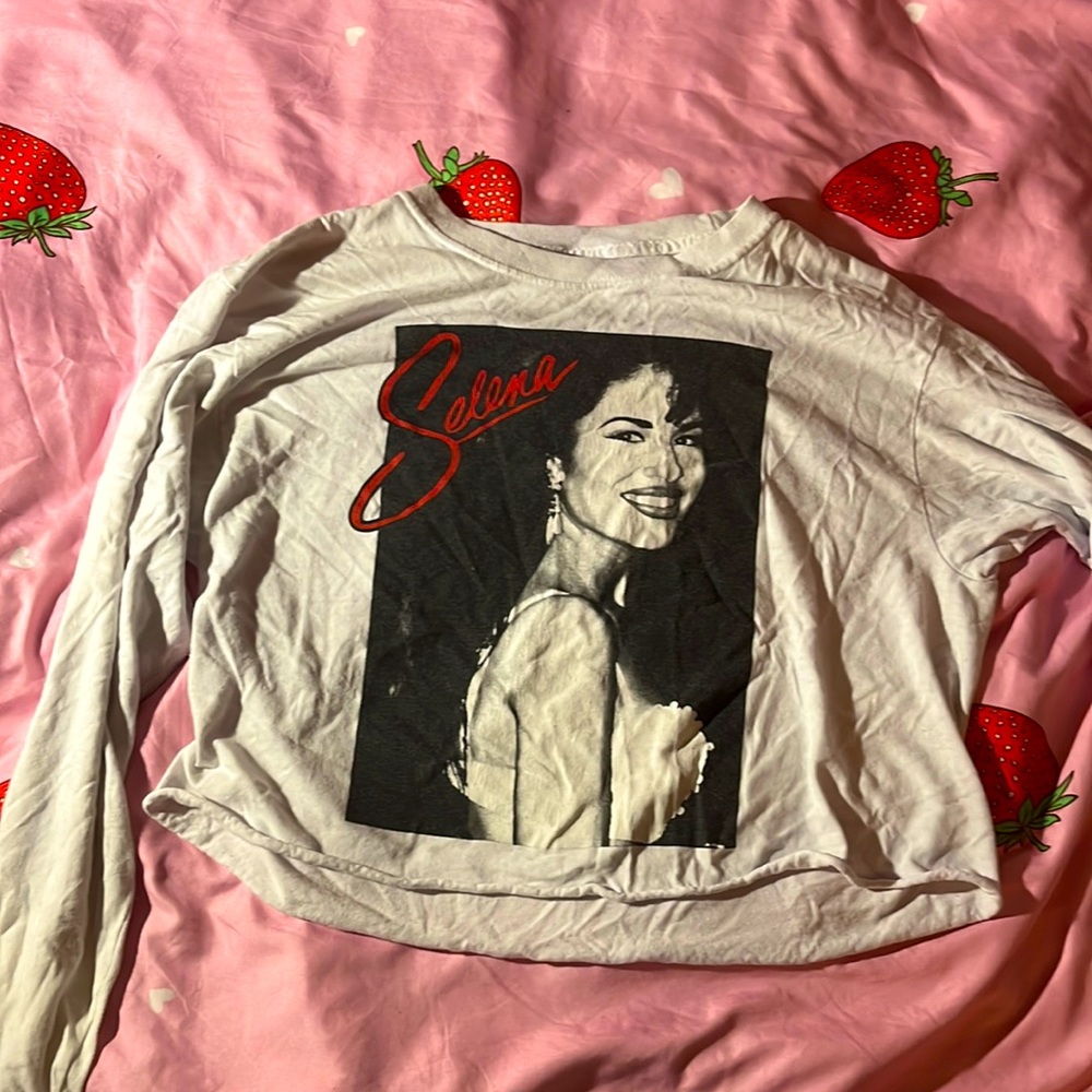 Selena shirt